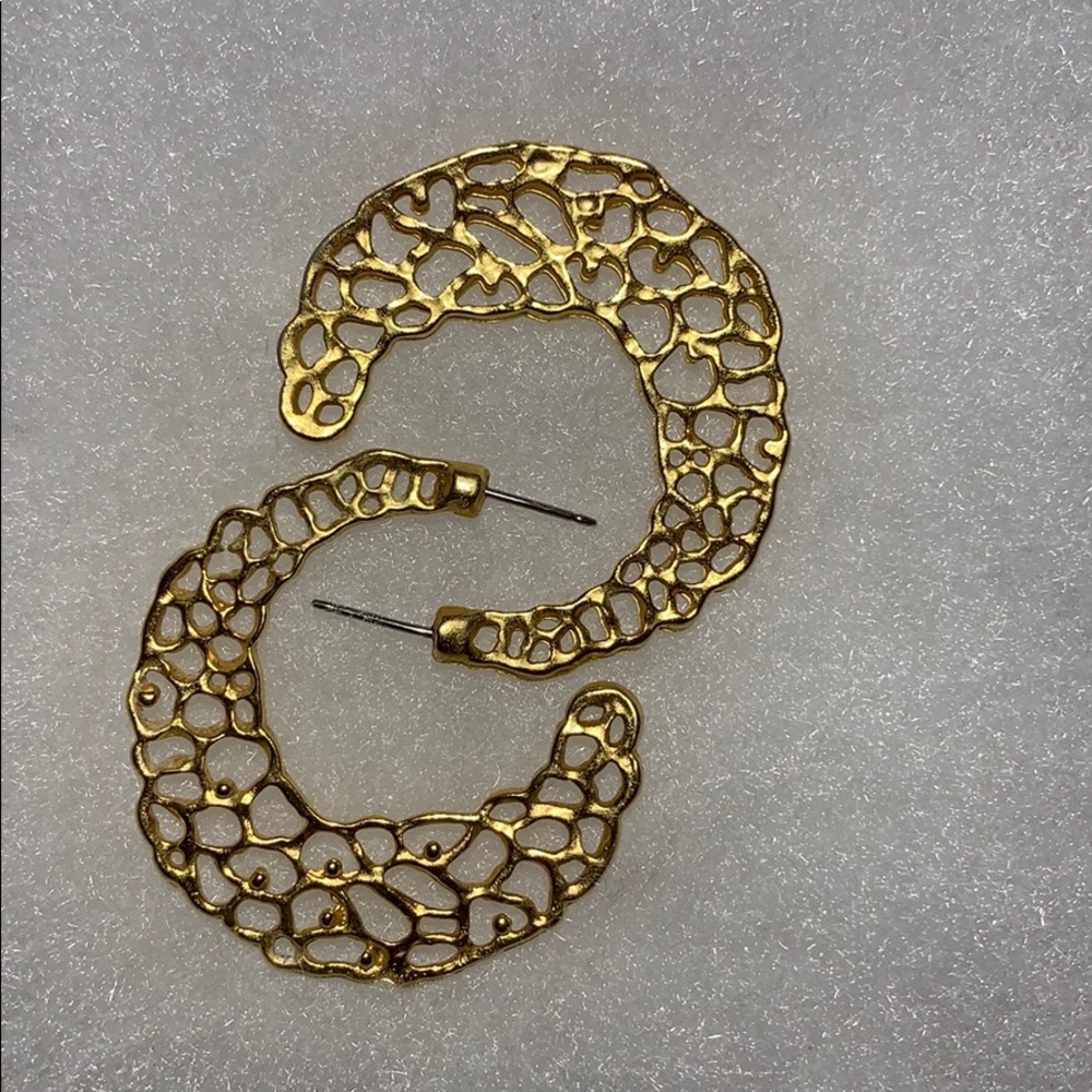 Medium Hoops - Picture 3 of 3